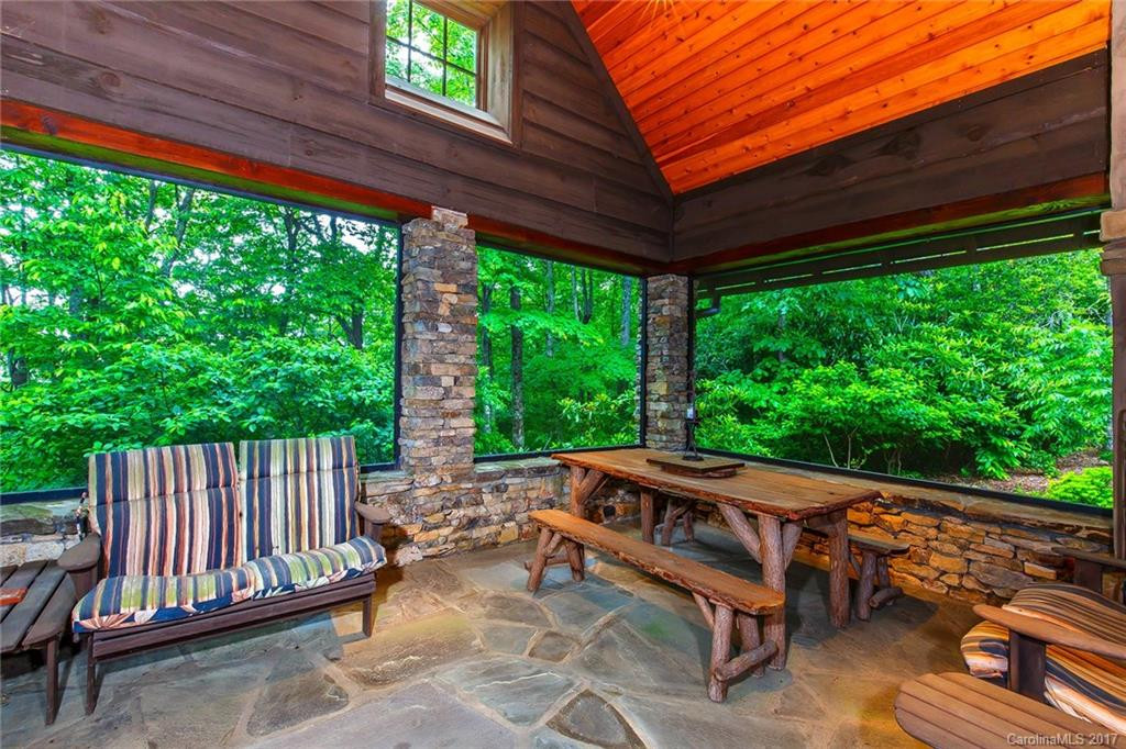 1033 Toxaway Drive - Photo 24