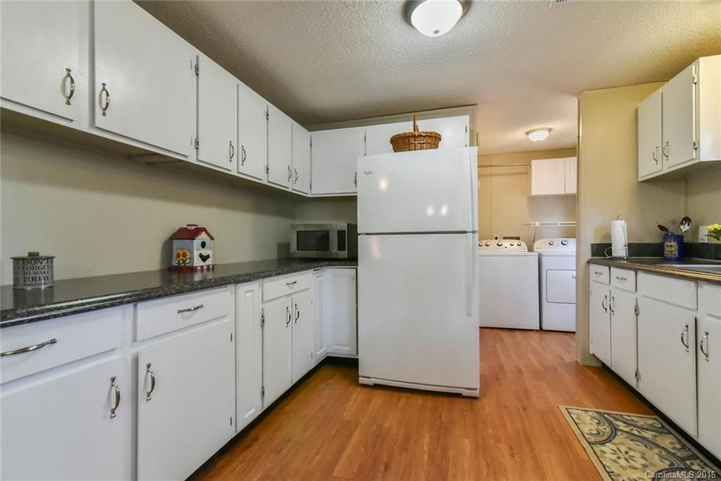 121 Beaver Creek Circle - Photo 12