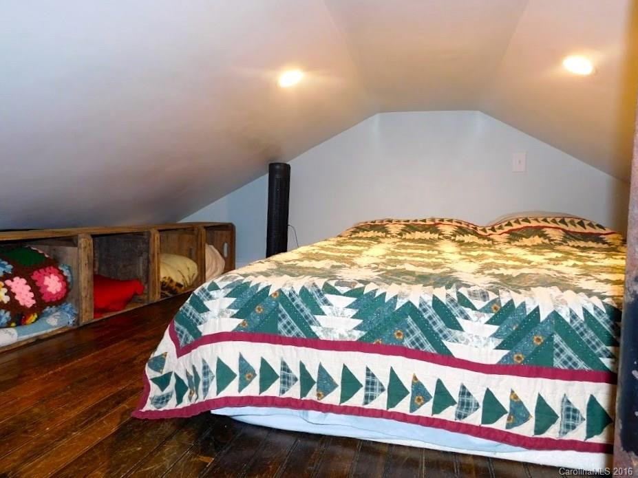 351 Hookers Gap Road - Photo 10
