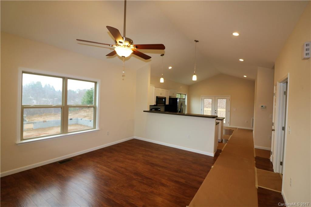 243 Plato Place - Photo 4
