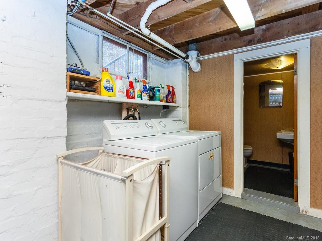 1034 Sylvan Boulevard - Photo 15