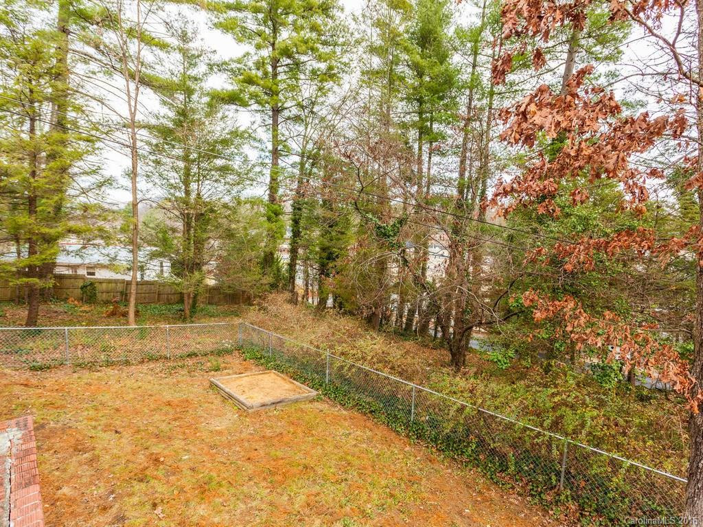 1034 Sylvan Boulevard - Photo 23