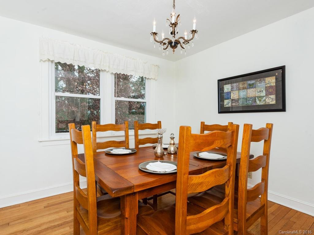 1034 Sylvan Boulevard - Photo 6