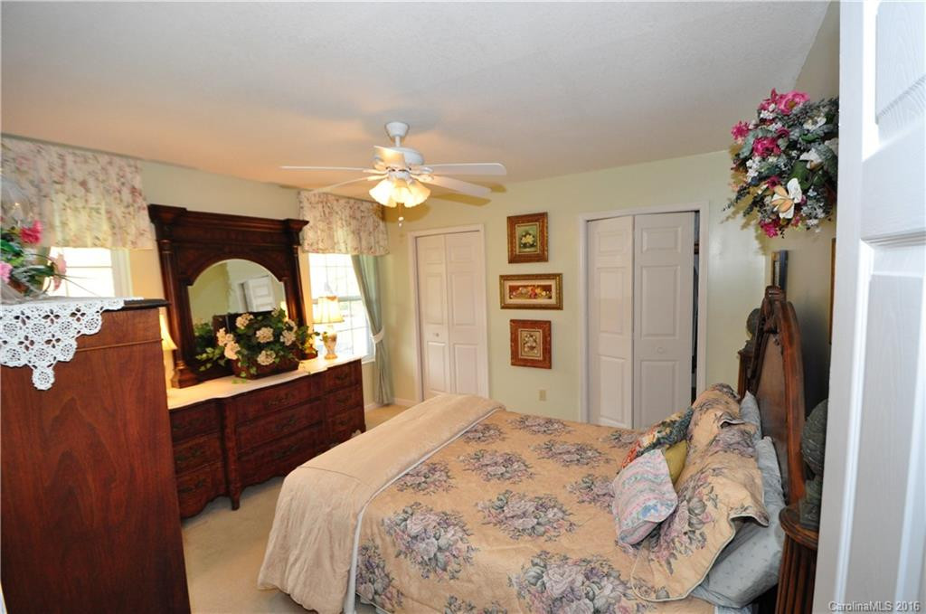 5990 Meadow Fork Road - Photo 10