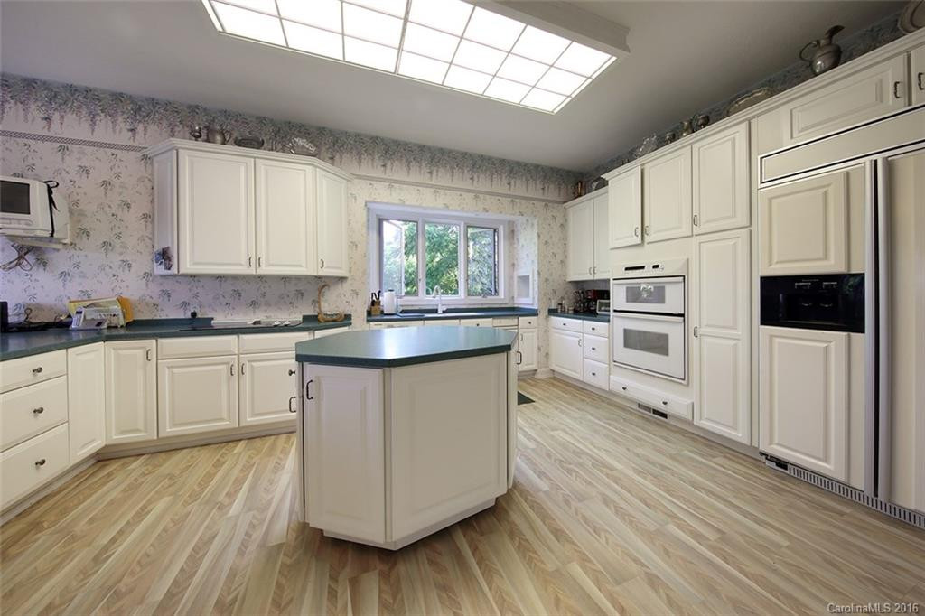 81 Cardinal Lane - Photo 9