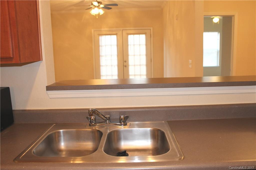 900 Vista Lake Drive #106 - Photo 2