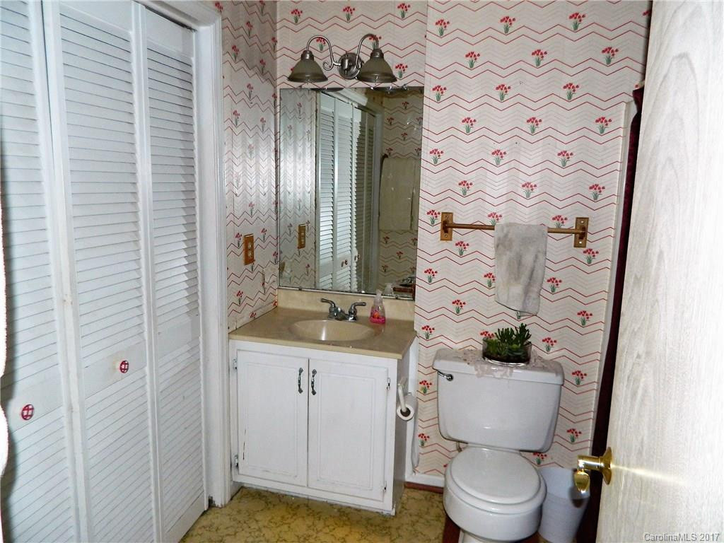 122 Surry Lane #32 - Photo 11