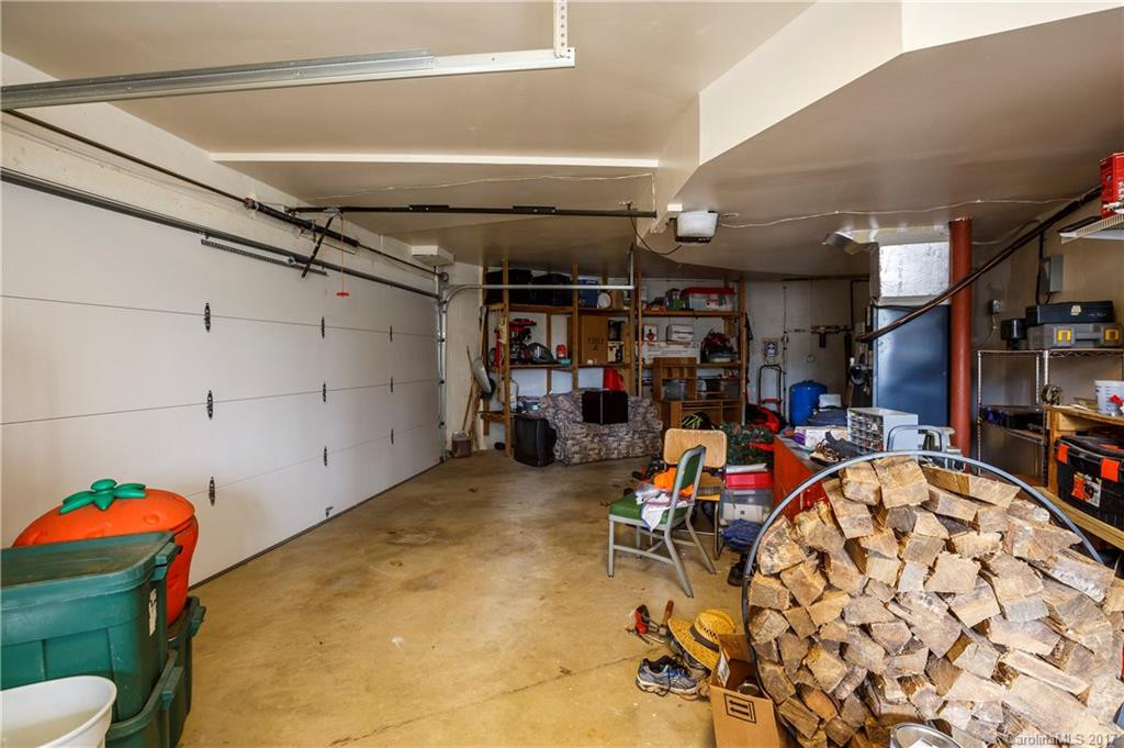 182 Skyland Drive - Photo 17