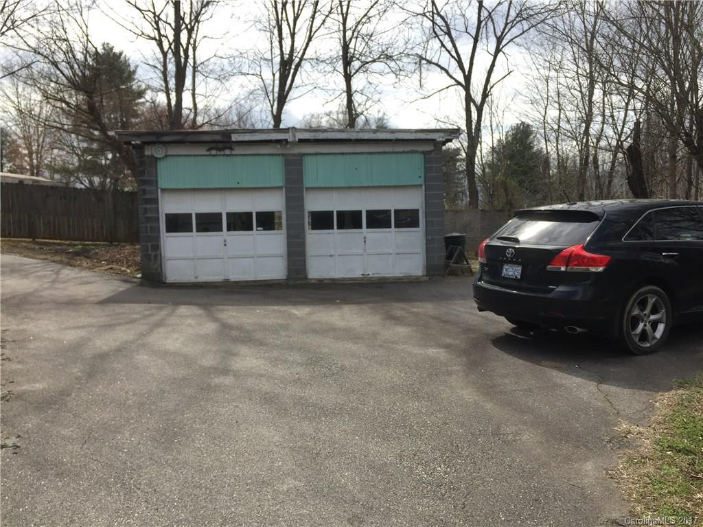47 Smith Graveyard Road - Photo 4