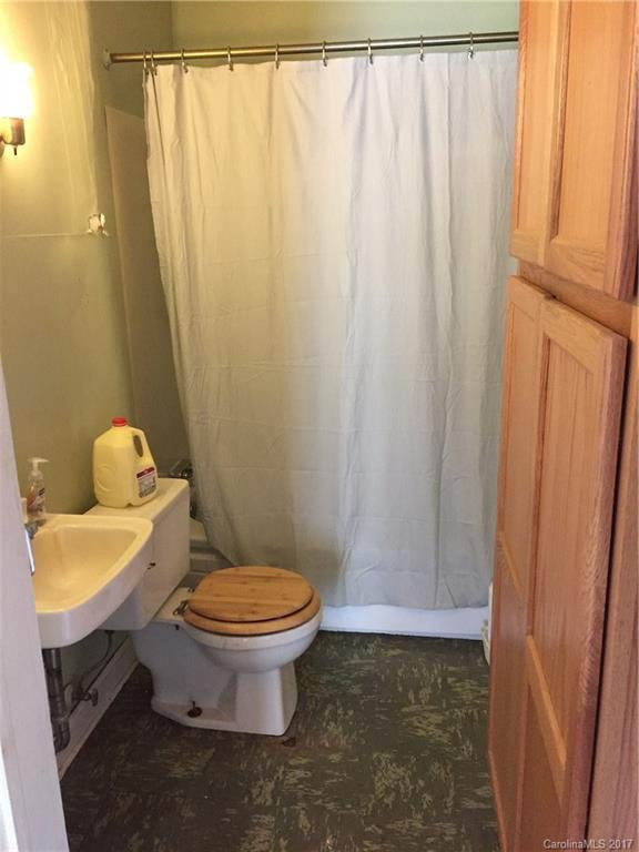 47 Smith Graveyard Road - Photo 8