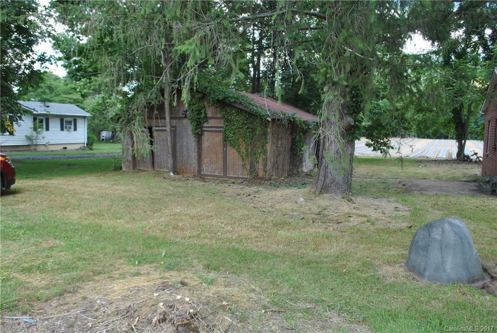 1863 Lake Logan Road - Photo 3