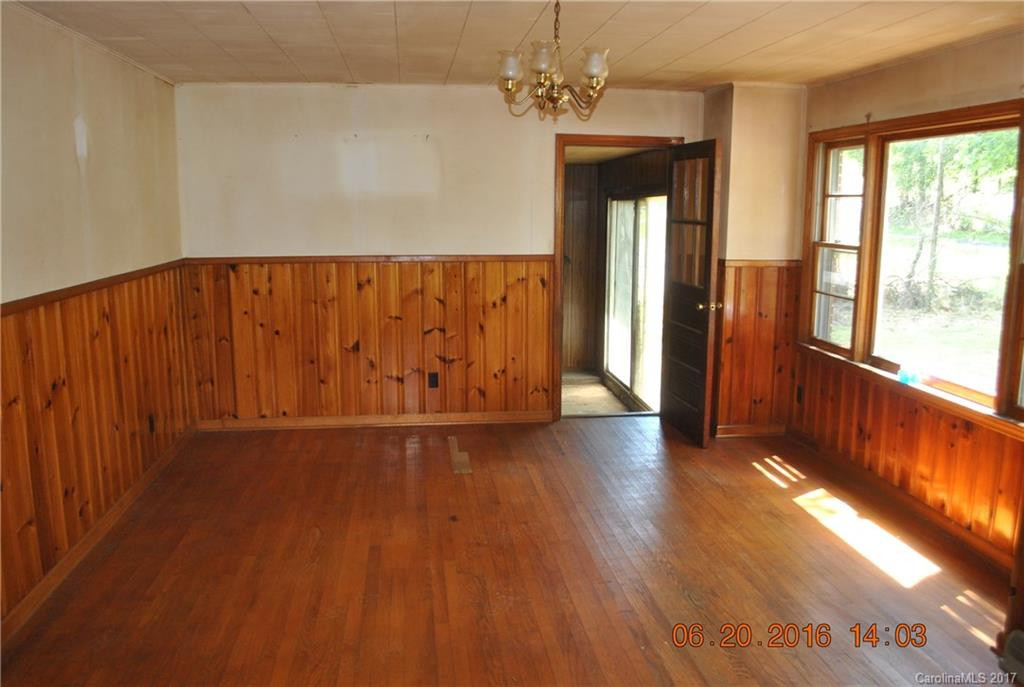 1863 Lake Logan Road - Photo 4