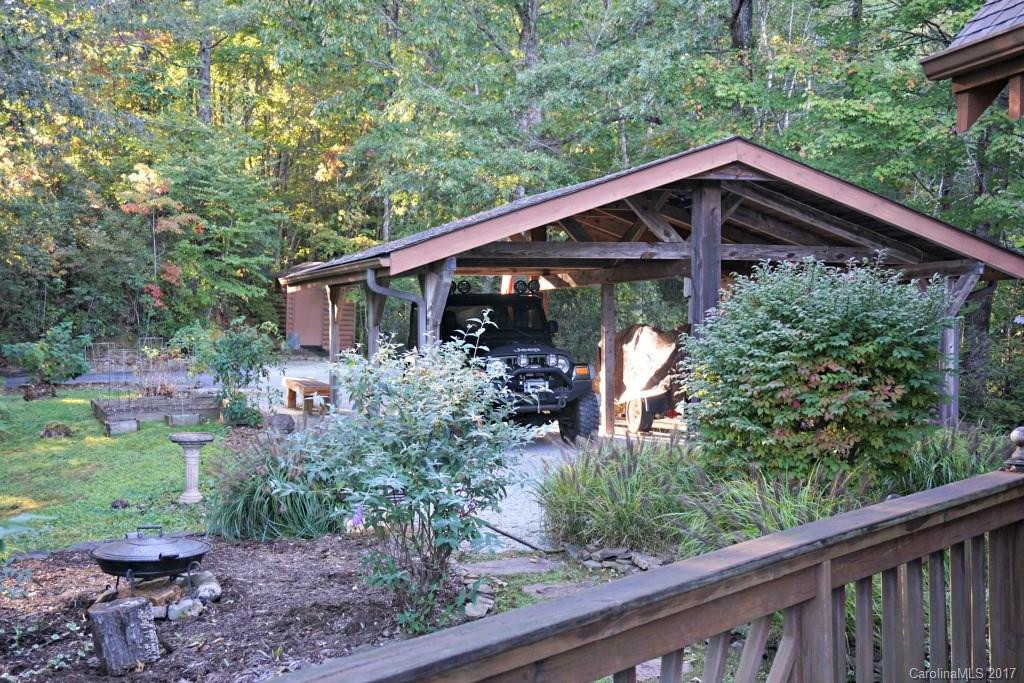 220 Circle Pines Drive - Photo 18