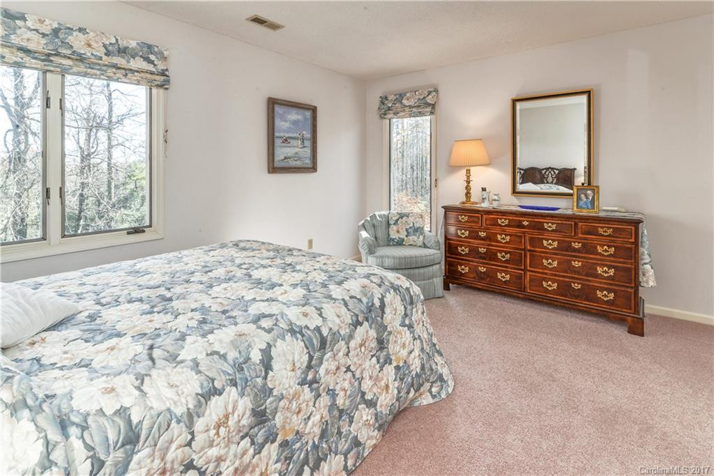 138 Poplar Loop Drive - Photo 14