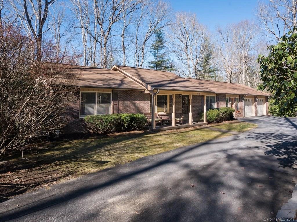 646 Sunset Drive