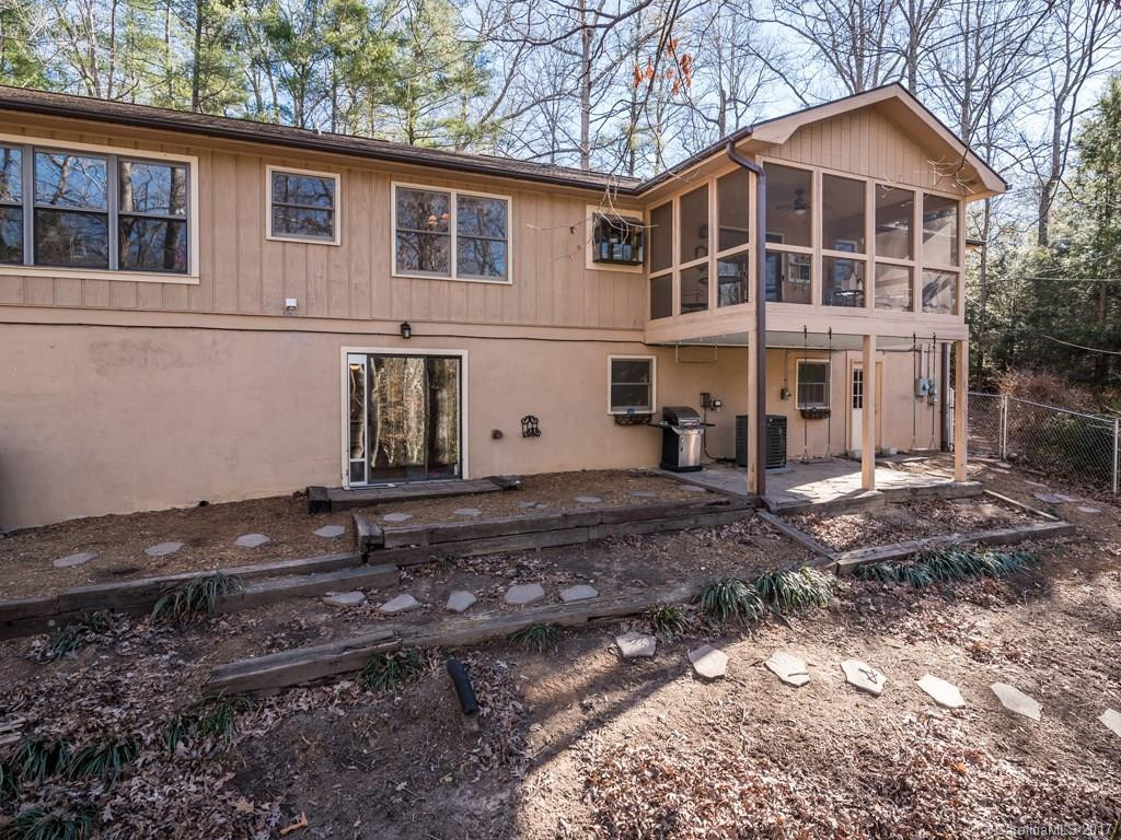 646 Sunset Drive - Photo 22