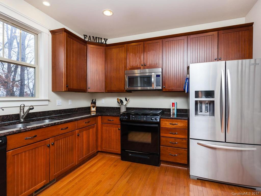 9 Hoolet Court - Photo 3