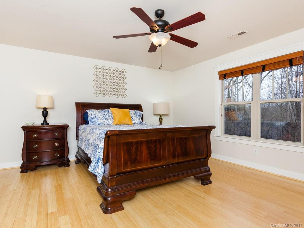 9 Hoolet Court - Photo 5