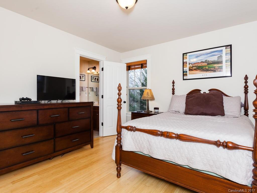 9 Hoolet Court - Photo 8