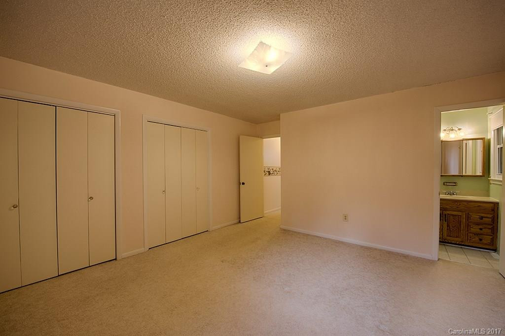 40 Adams Street - Photo 19
