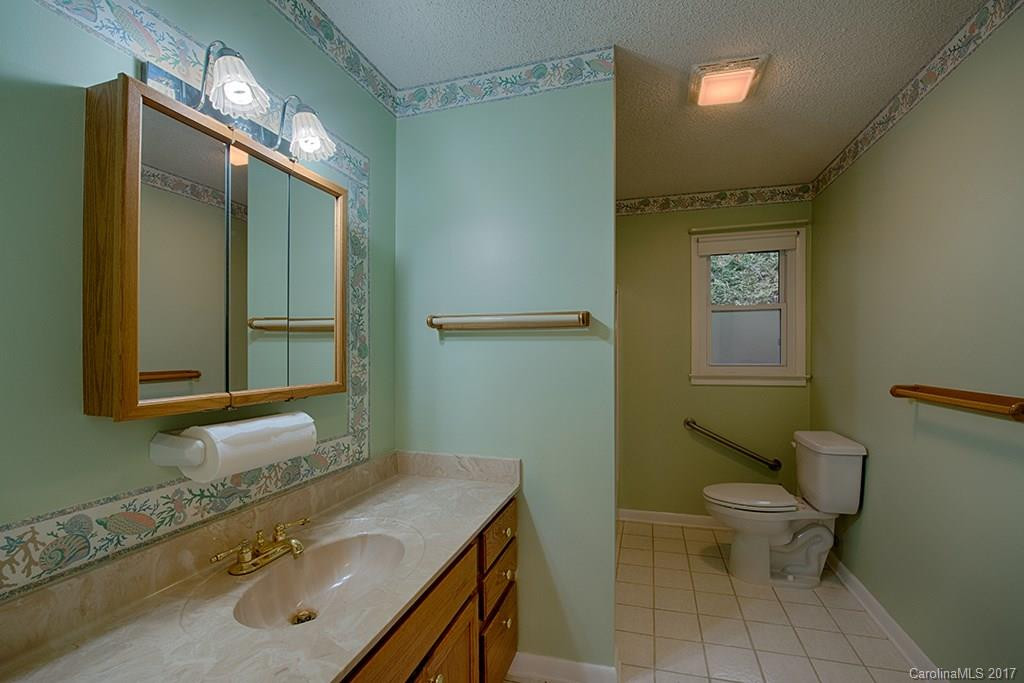 40 Adams Street - Photo 20