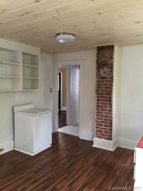 42 Main Street - Photo 3