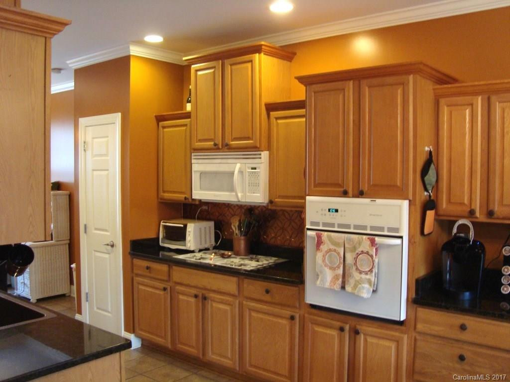 88 Killarney Drive #57 - Photo 3