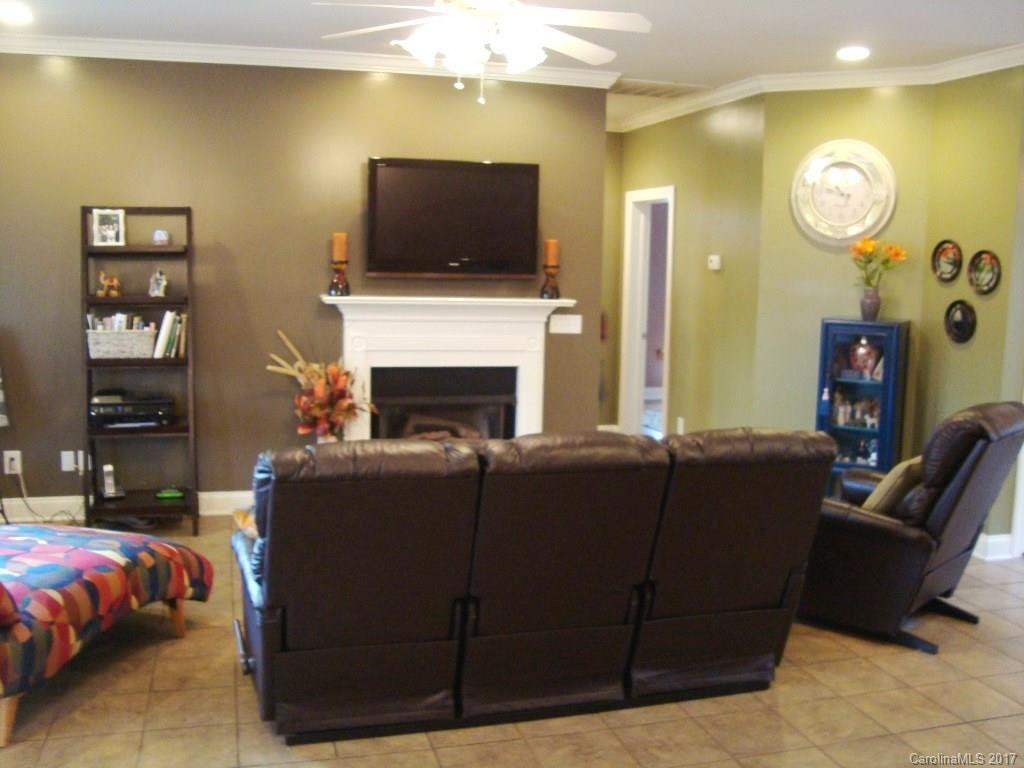 88 Killarney Drive #57 - Photo 10