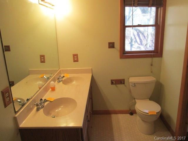 17 Greer Way - Photo 12