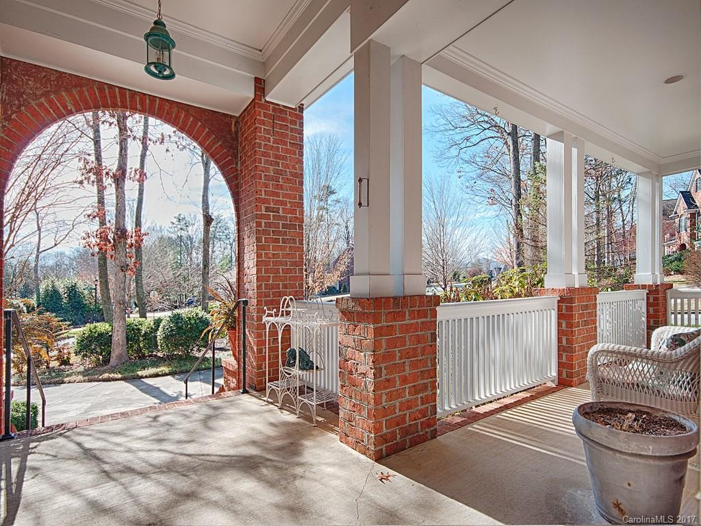 507 Pinchot Drive - Photo 3