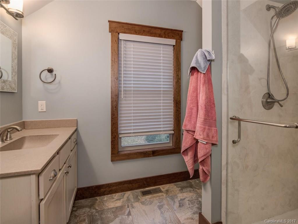 39 Houston Street - Photo 10