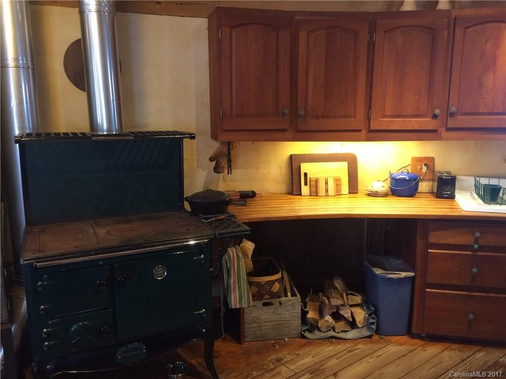 597 Clear Creek Road - Photo 6