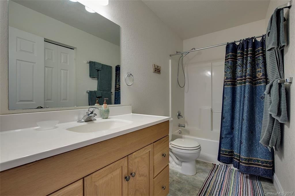 172 McMinn Avenue - Photo 10