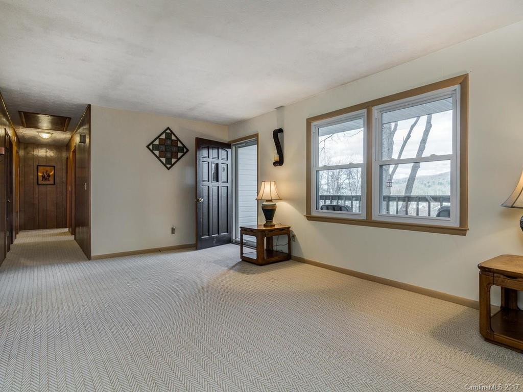 184 Walker Lane - Photo 5