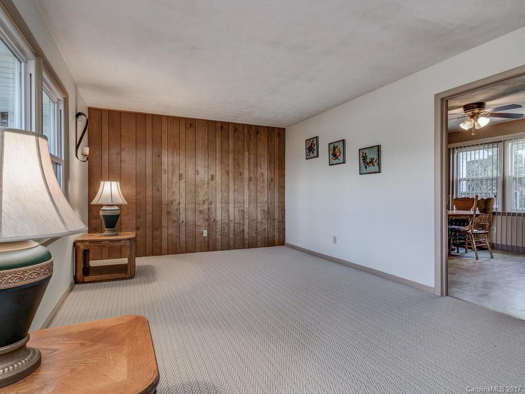 184 Walker Lane - Photo 6