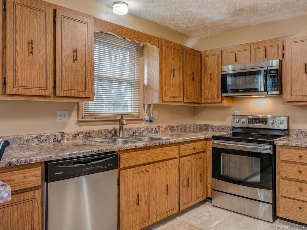 184 Walker Lane - Photo 9