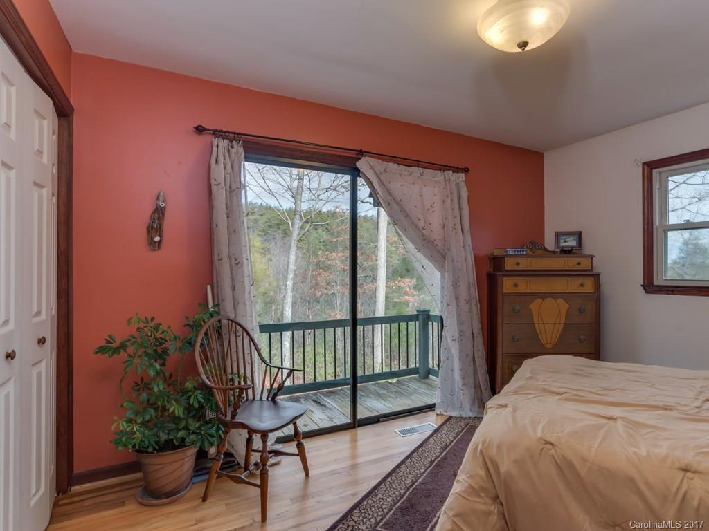 9374 Holbert Cove Road - Photo 11