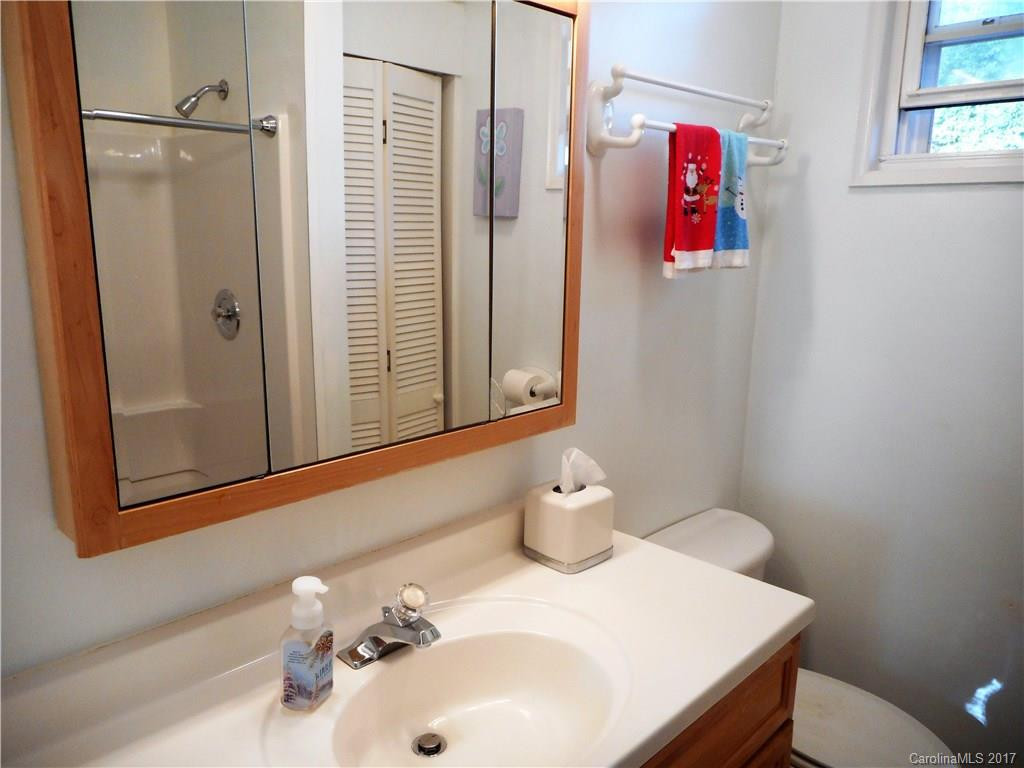 244 Crestview Street - Photo 11