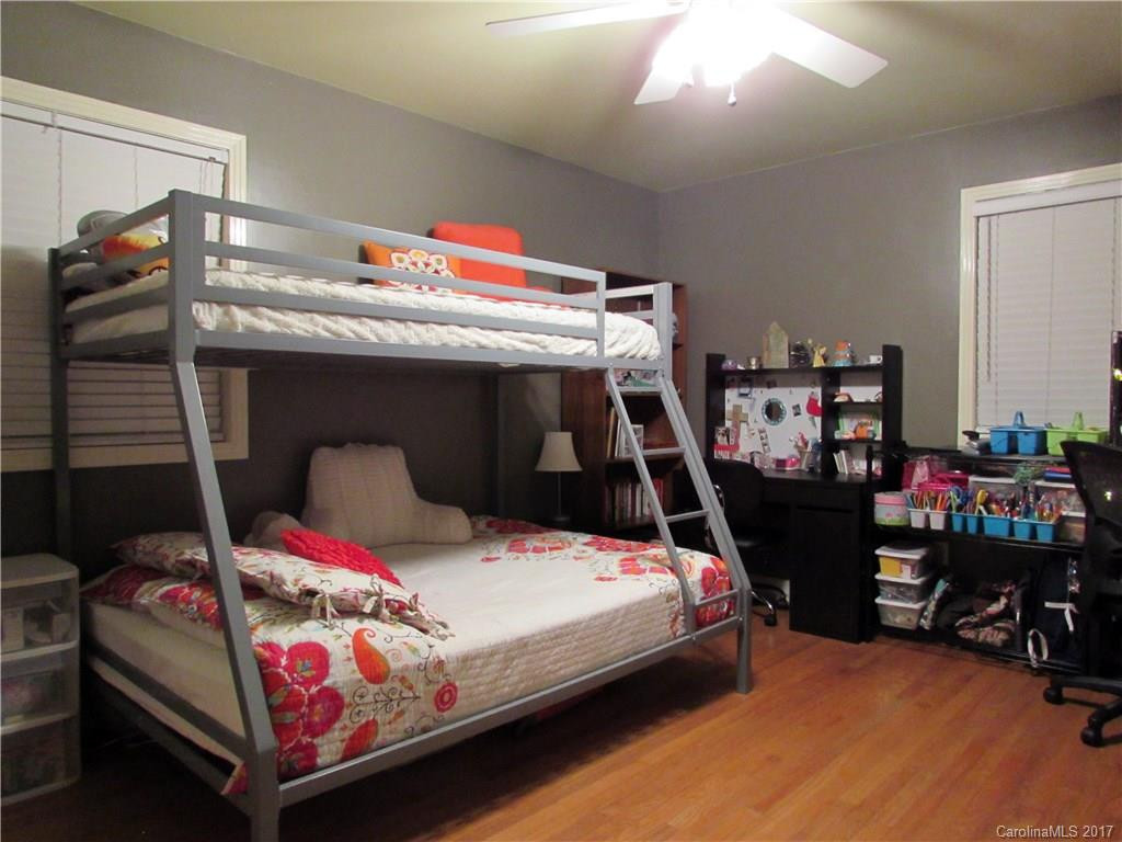 244 Crestview Street - Photo 12