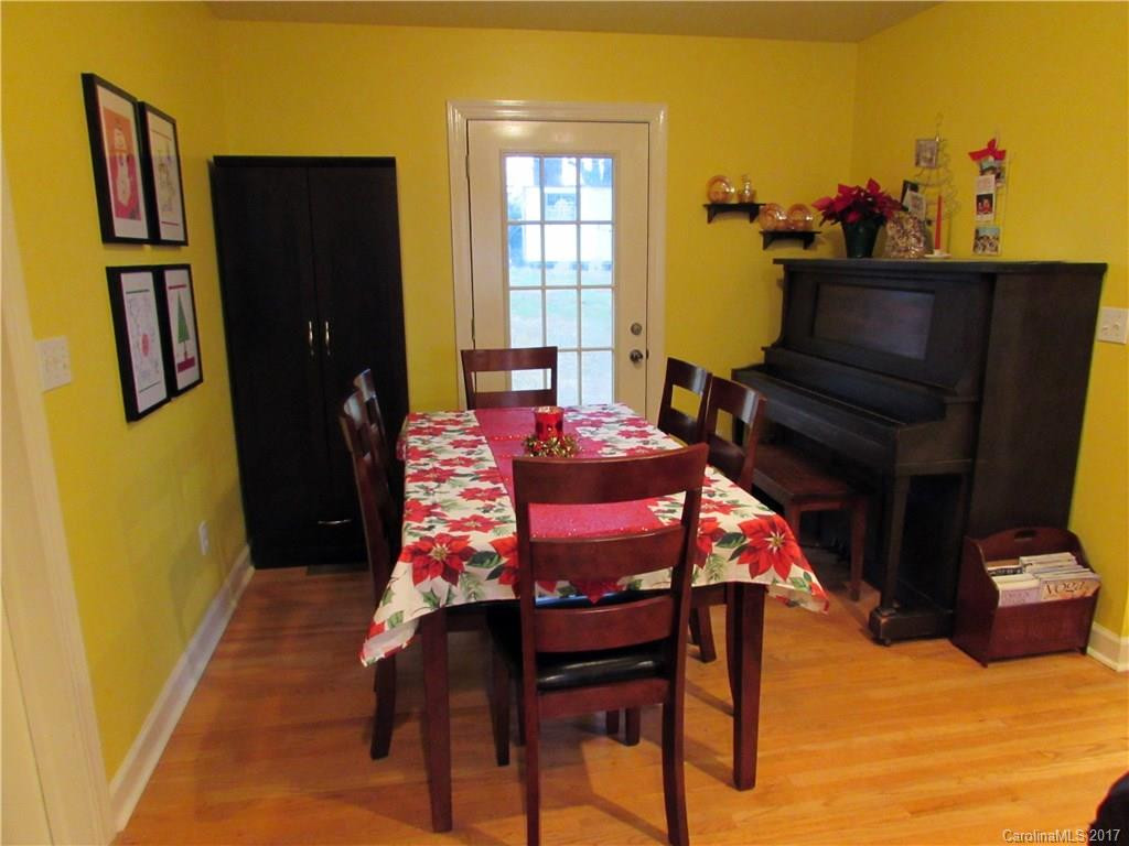 244 Crestview Street - Photo 6