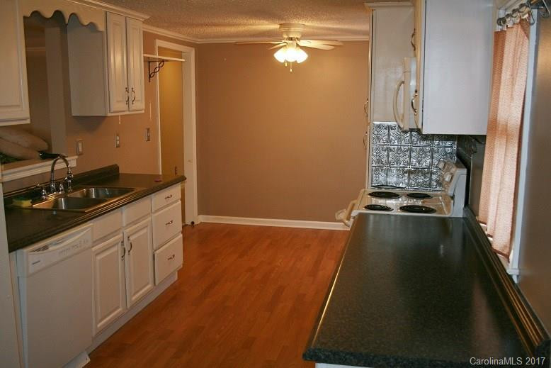1597 Cove Road - Photo 5
