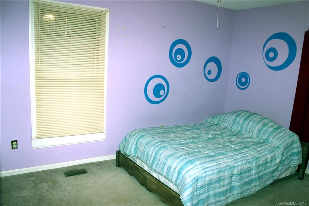 16 Maple Road - Photo 12