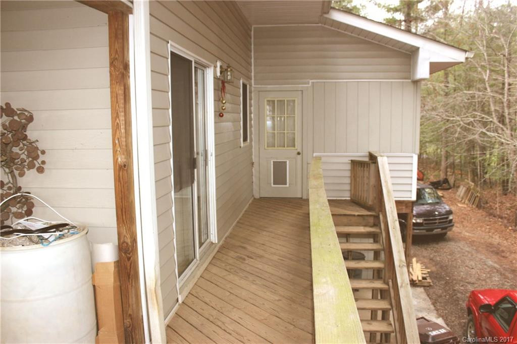 16 Maple Road - Photo 6