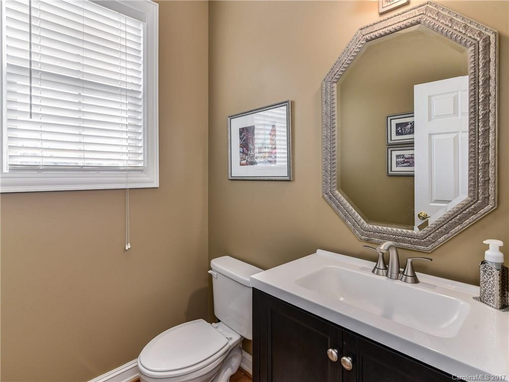 409 Oak Tree Lane - Photo 12