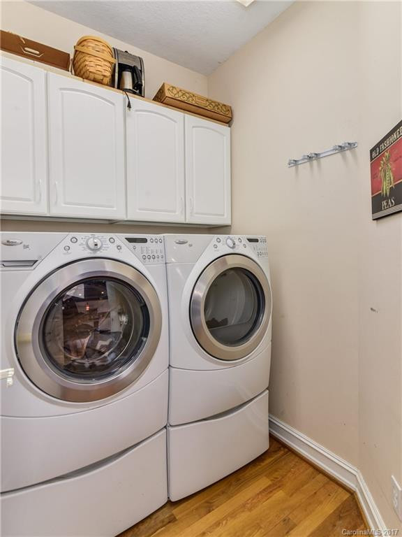 409 Oak Tree Lane - Photo 13