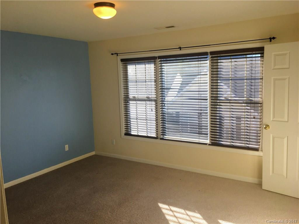 112 Rotunda Circle #112 - Photo 11