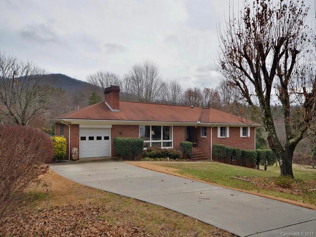 18 Ridgefield Place