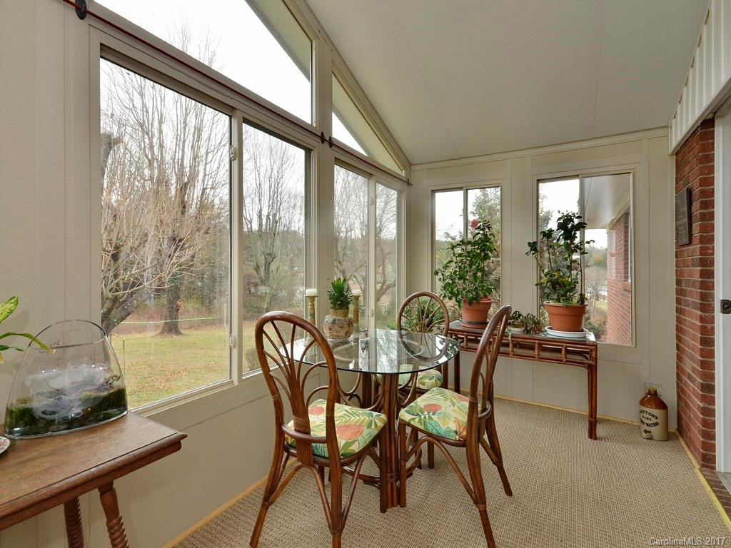 18 Ridgefield Place - Photo 11