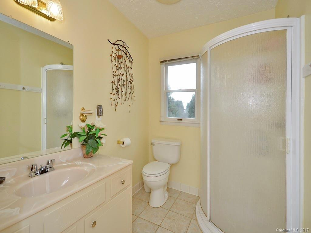18 Ridgefield Place - Photo 17