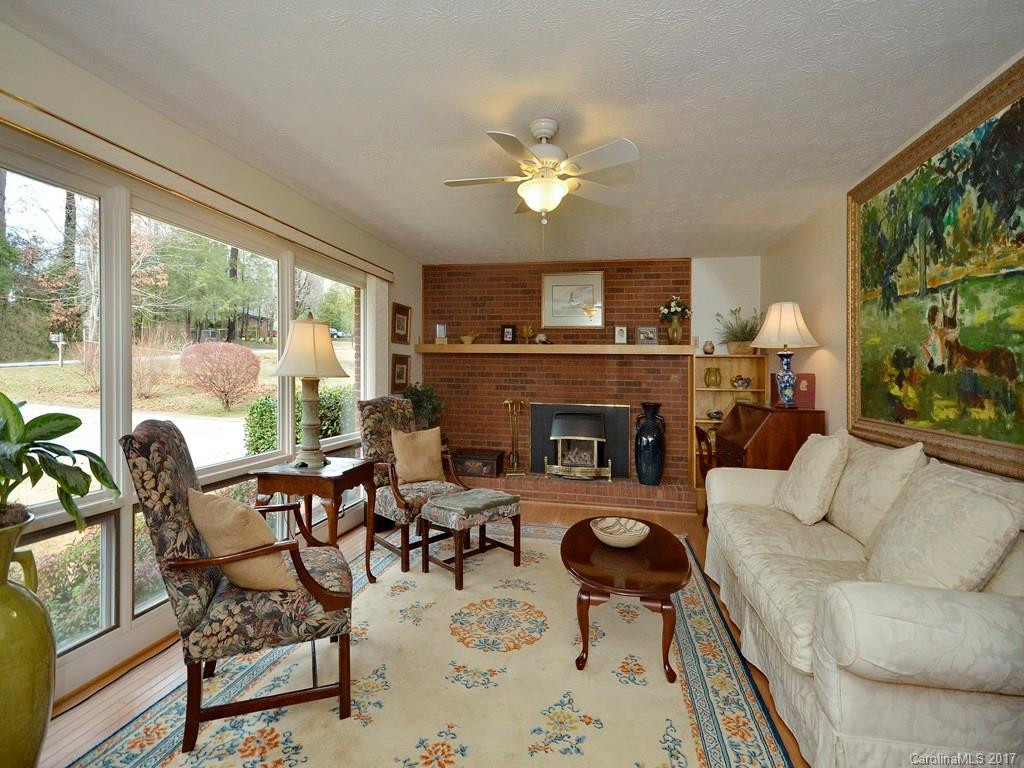 18 Ridgefield Place - Photo 6